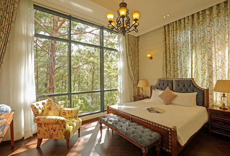 Khách sạn Dalat Edensee Lake Resort & Spa